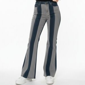 Two Tone Bell Bottom Jeans S/29